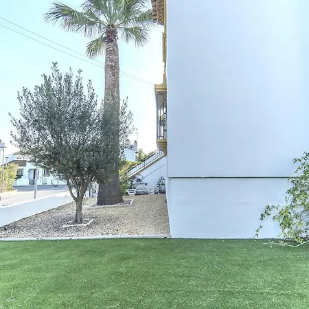 Bright & Spacious 2 Bedroom Villamartin *